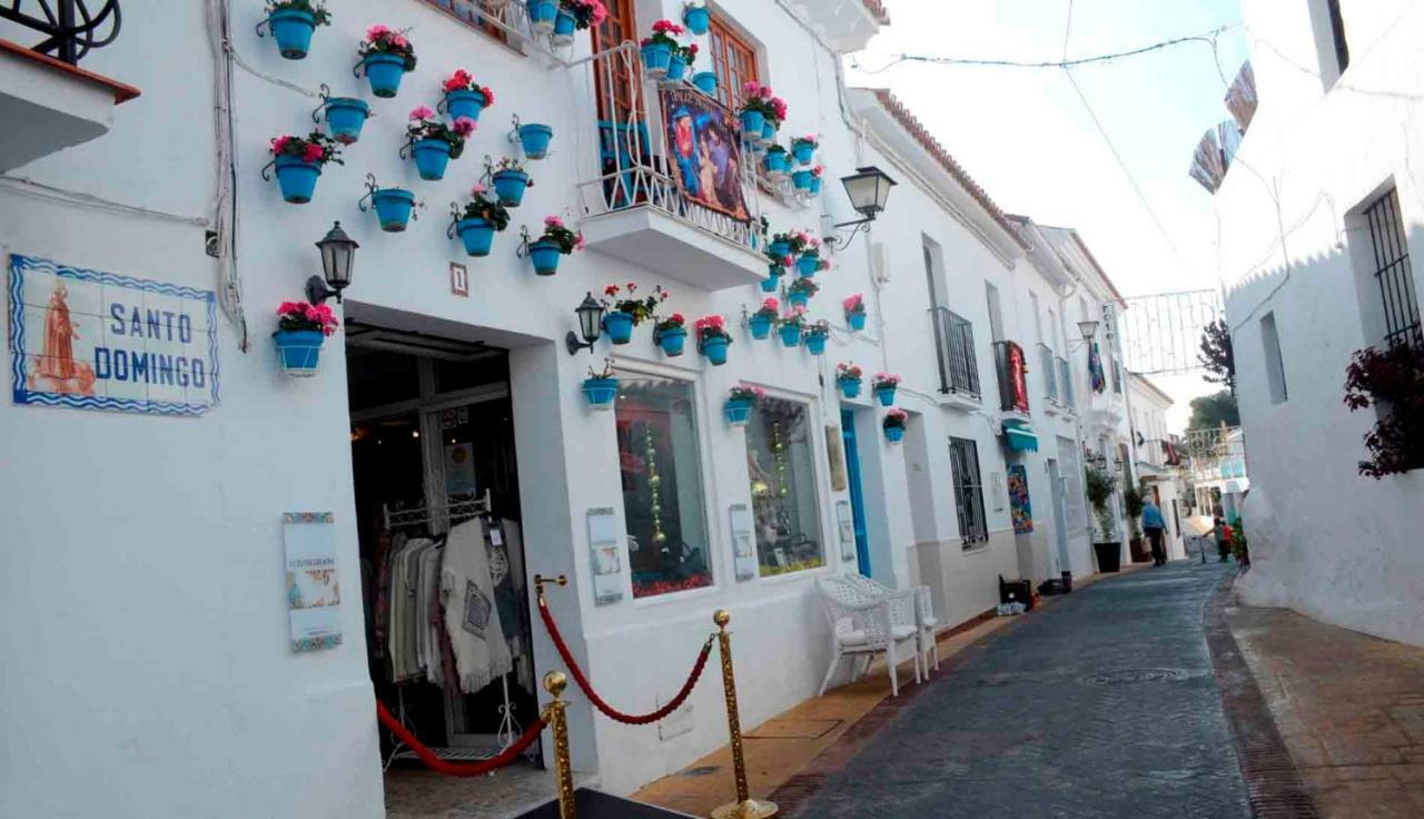 Apartamento Pueblo - Excelente Conexión Wifi - Piscina Abierta - Fantasticas Vistas - Parking Gratis *