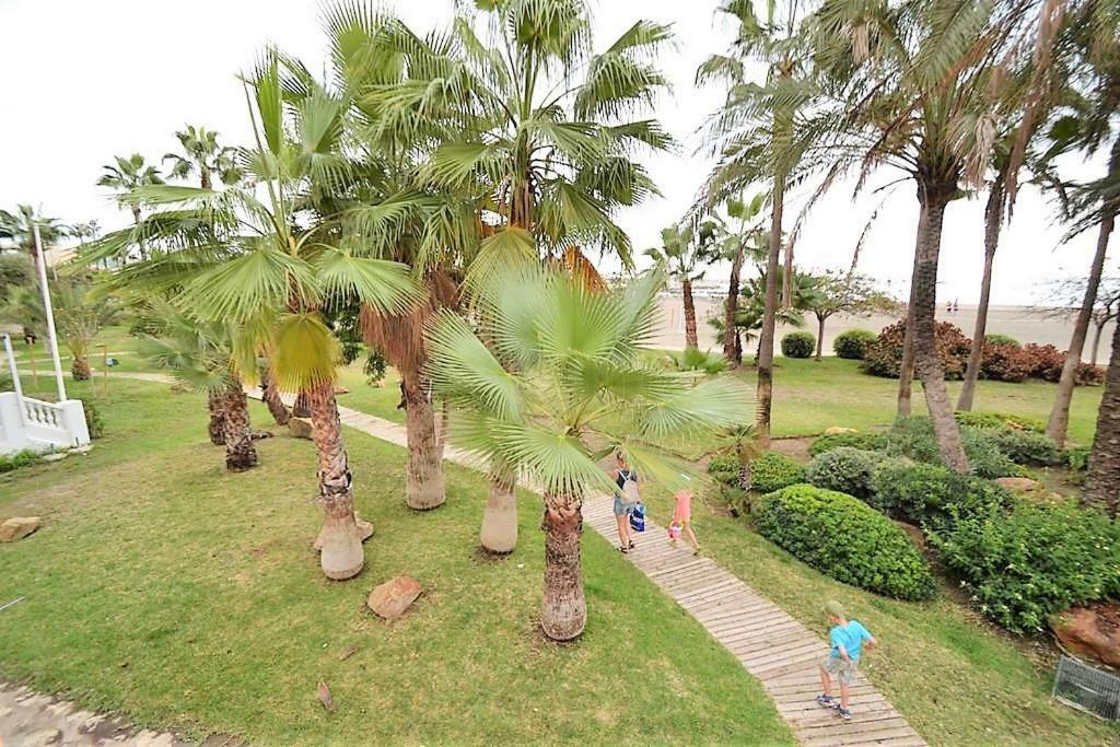 Apartment Beachfront Ole Playa Benalmádena