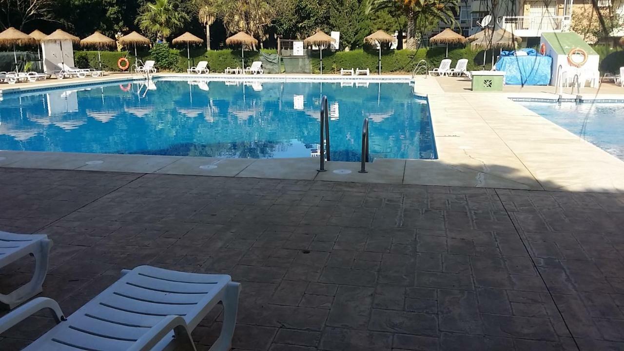 Aguila Sea View