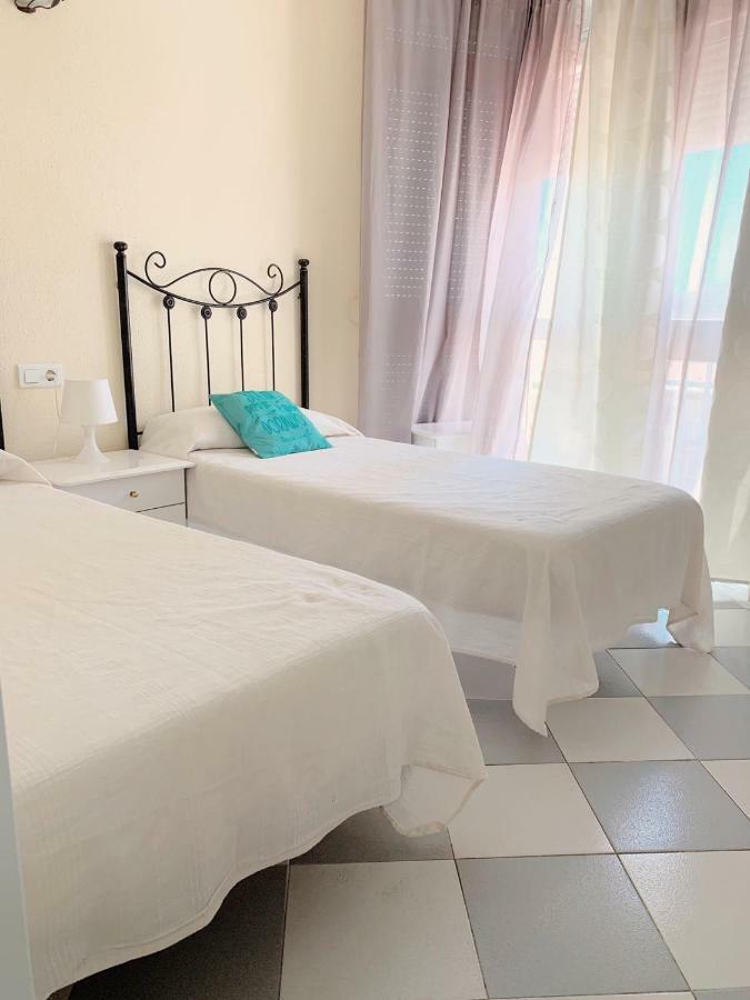 Apartment Maite 2. Frontal Al Mar 2 Dormitorios Y Wifi *