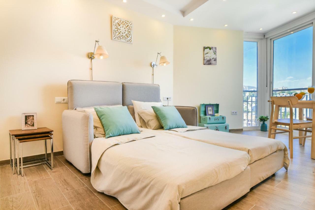 Seafront Top Floor Studio Apartment Benalmadena