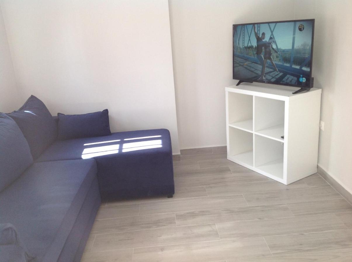 Naciones 2 Appartement *