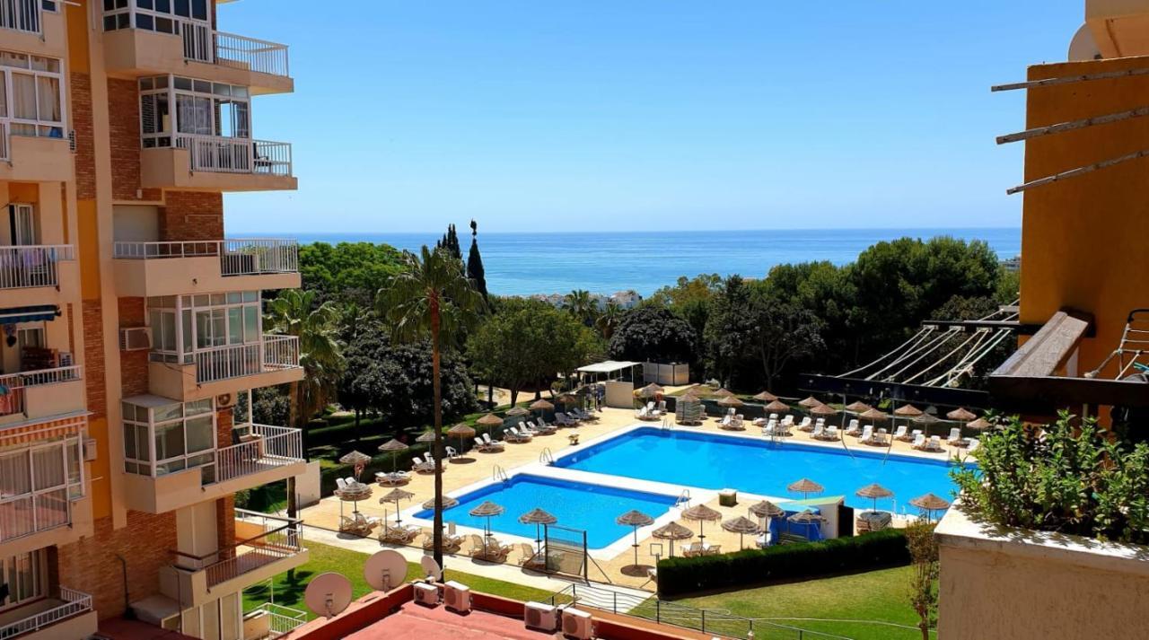 Con Vistas Al Mar Y La Piscinas!! Apartment Benalmadena