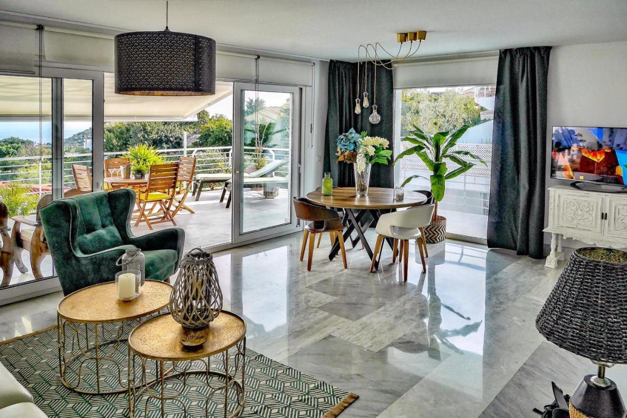 Panoramic Apartment *