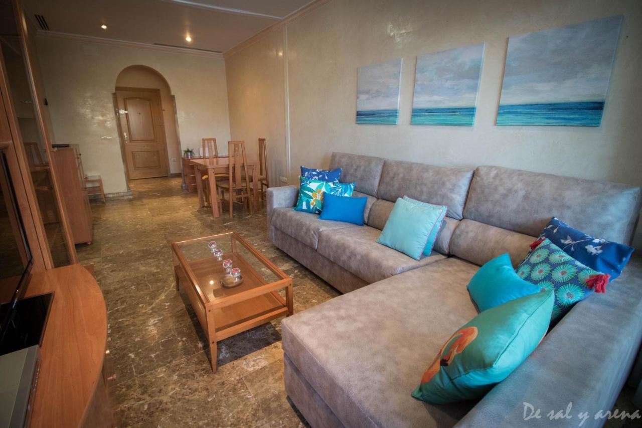 Apartamento Espacioso Bajo Frente Al Mar *