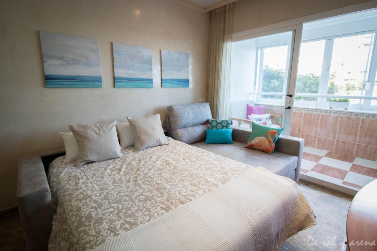 Espacioso Bajo Frente Al Mar Apartamento