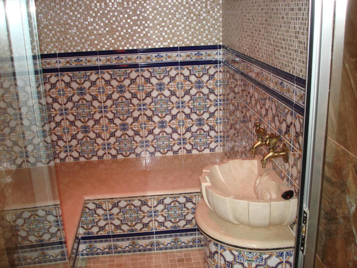 With Heated Private Pool, Sea View& Turkish Sauna Benalmádena