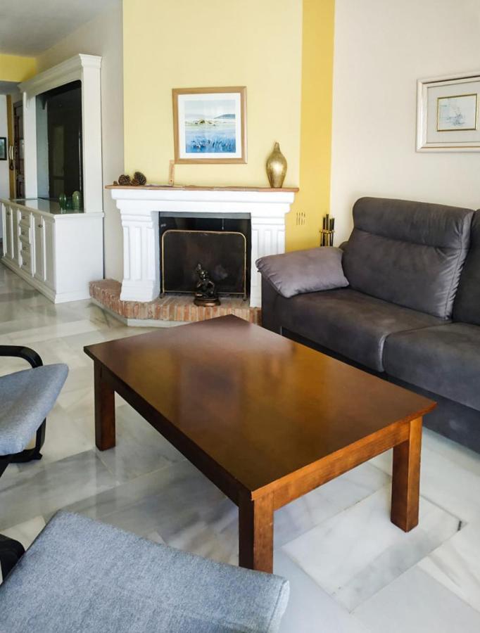 Homelystay-benalmadena, Puerto Marina * Benalmadena