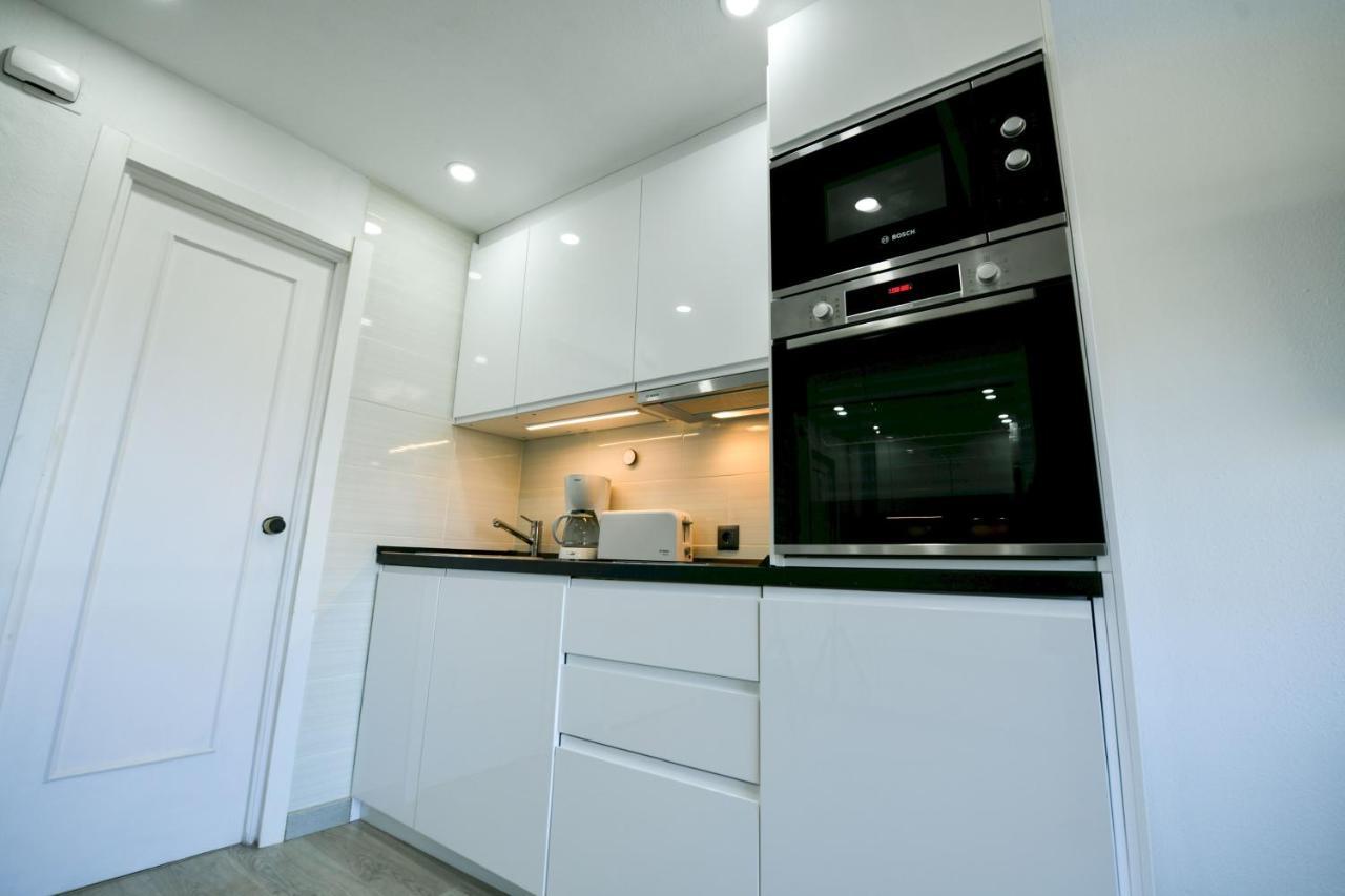 Apartment Benal Beach Sea Front Holiday *