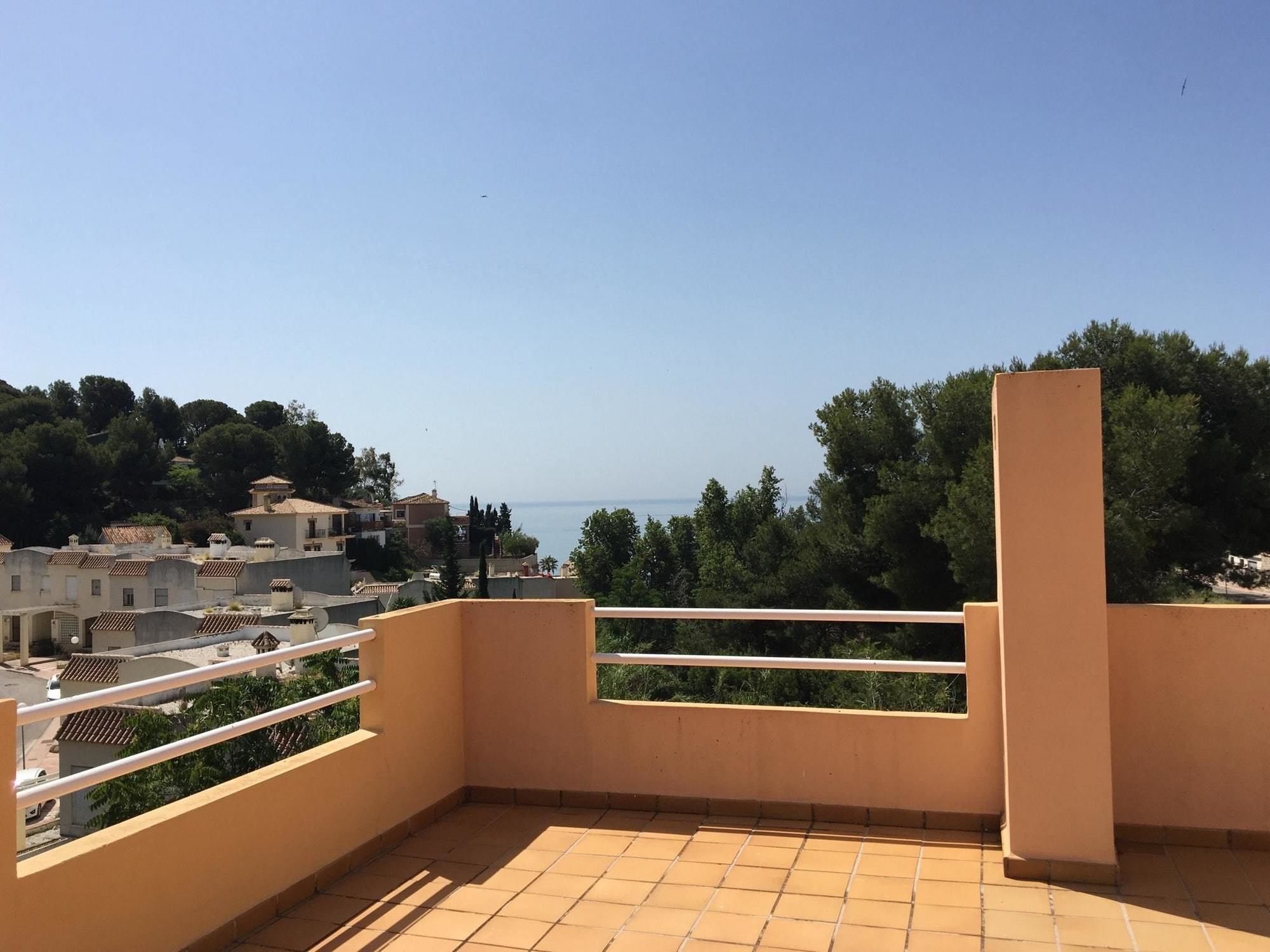 With 4 Bedrooms In Benalmadena, With Wonderful Sea View, Private Villa Benalmadena
