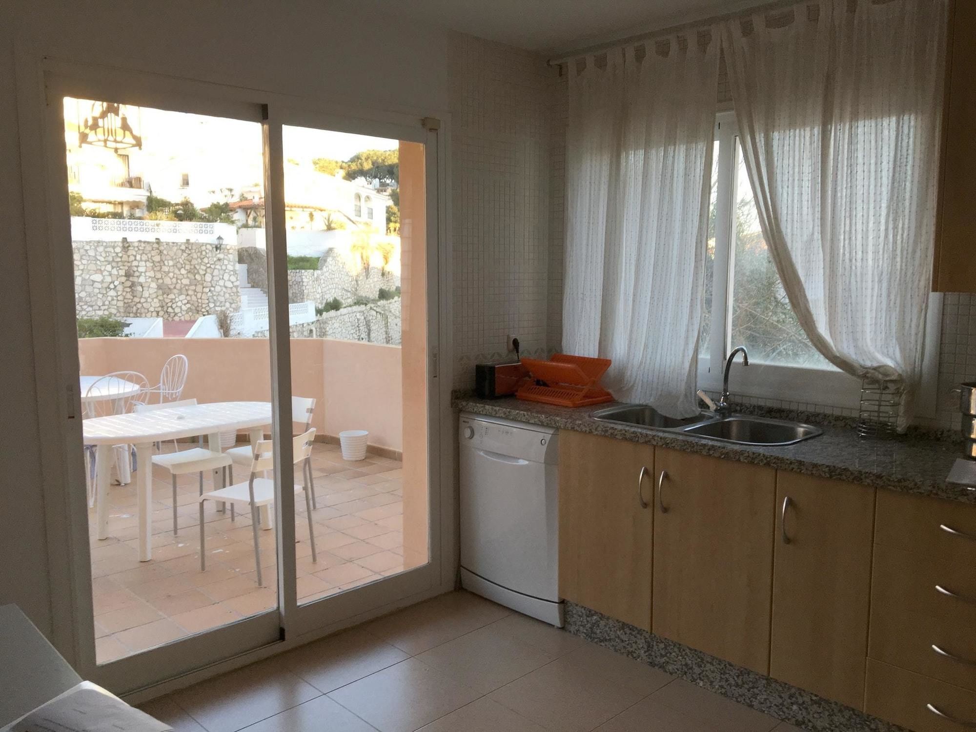 With 4 Bedrooms In Benalmadena, With Wonderful Sea View, Private Villa *