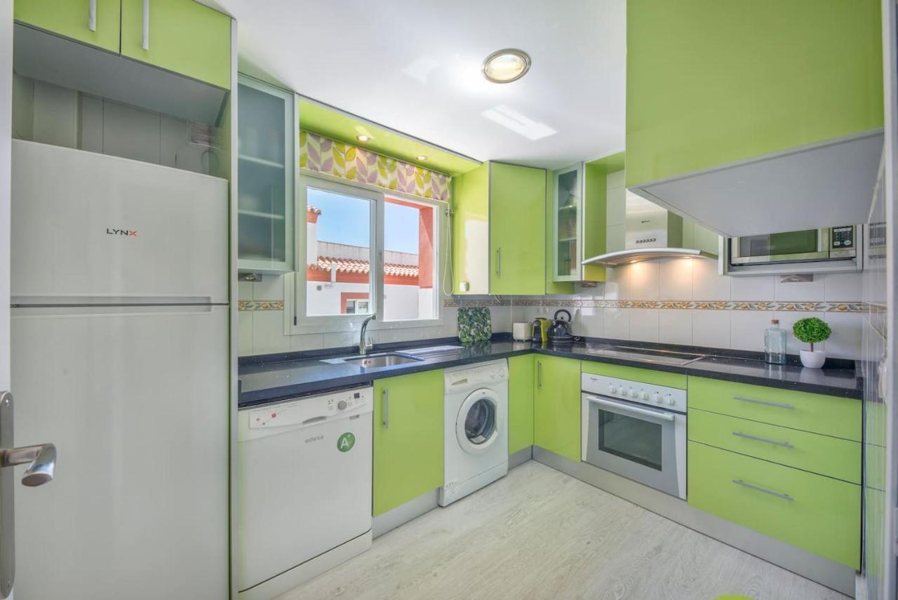 Appartement Mimosas, Familias Y Parejas - Con Terraza Y Parking!