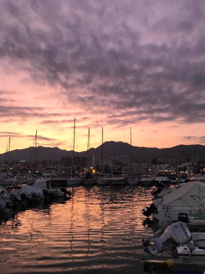Puerto J2 *