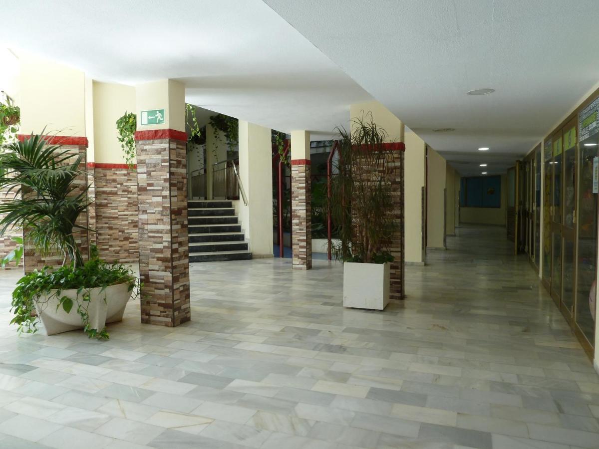 Parking Privado Benalbeach * Benalmadena