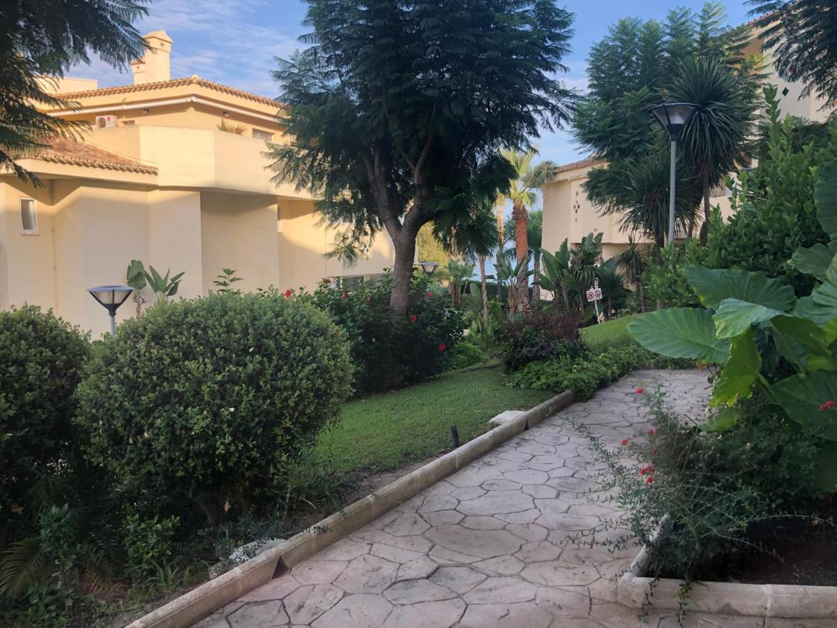 Apartamento A Pie De Playa Con Vistas Maravillosas Appartement