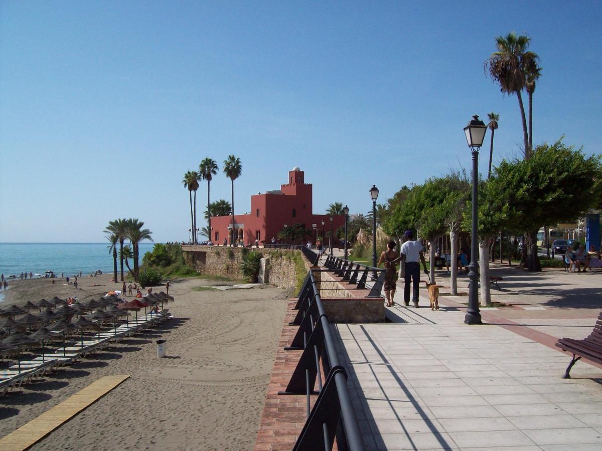 G&g Benalbeach Sea Garden
