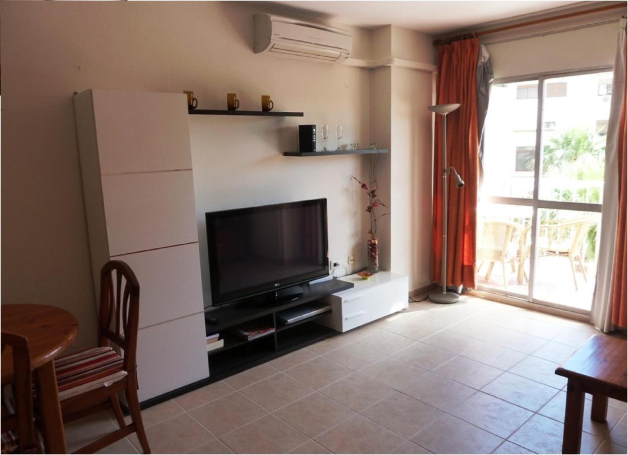 Estudio J-60, Terraza & 1º Planta *