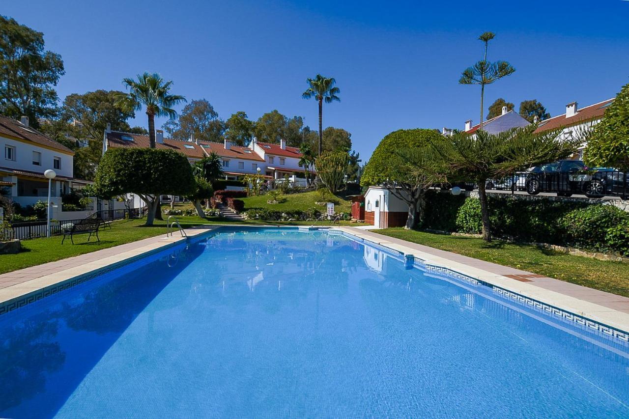Torrequebrada Golf & Beach Guest house