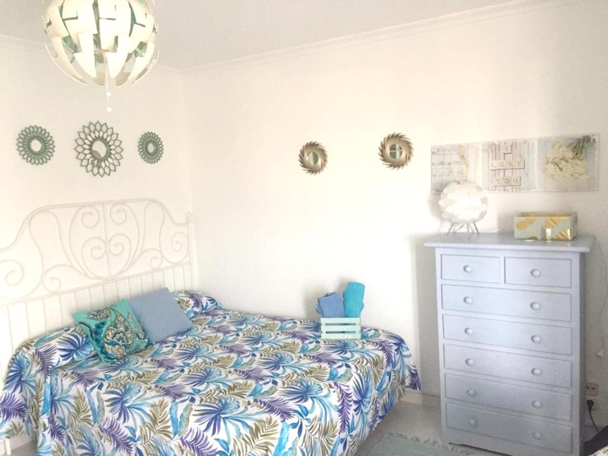Cosy With Sea View In 33 Sqm + Pool Apartment Benalmadena