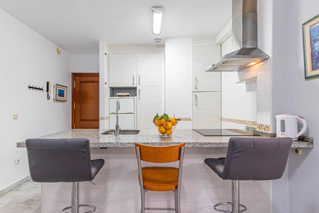 Apartment 797 Holiday Rentals- Acogedor Apartamento En El Centro De Benalmádena