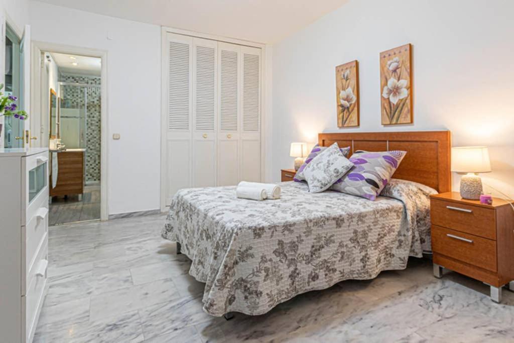 797 Holiday Rentals- Acogedor Apartamento En El Centro De Benalmádena