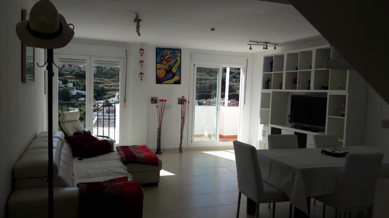 Newly Renovated Discover The Truth About Our Beautiful Oceanfront In Recent Renovations And New Management Ensure An Unforgettable Book Now And Experience It For Yourself Homestay Benalmadena