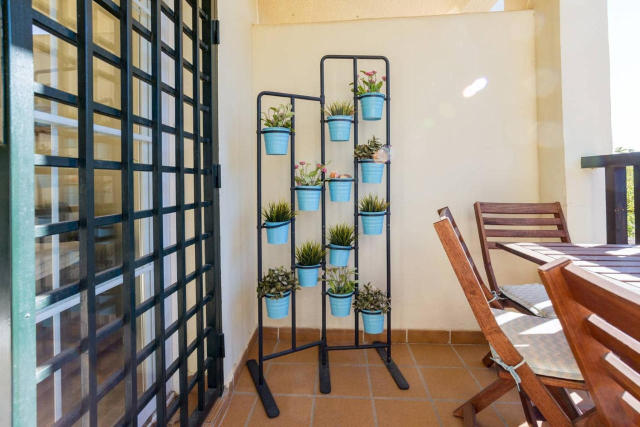 Sunny Golf Apartment