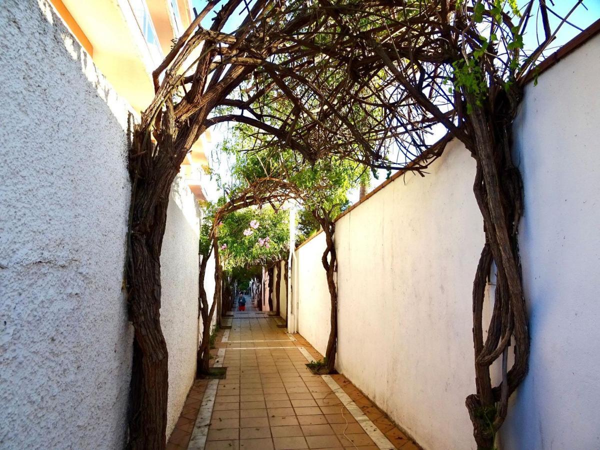 Benalmádena studio home with sea view, very near the beach Apartamento *