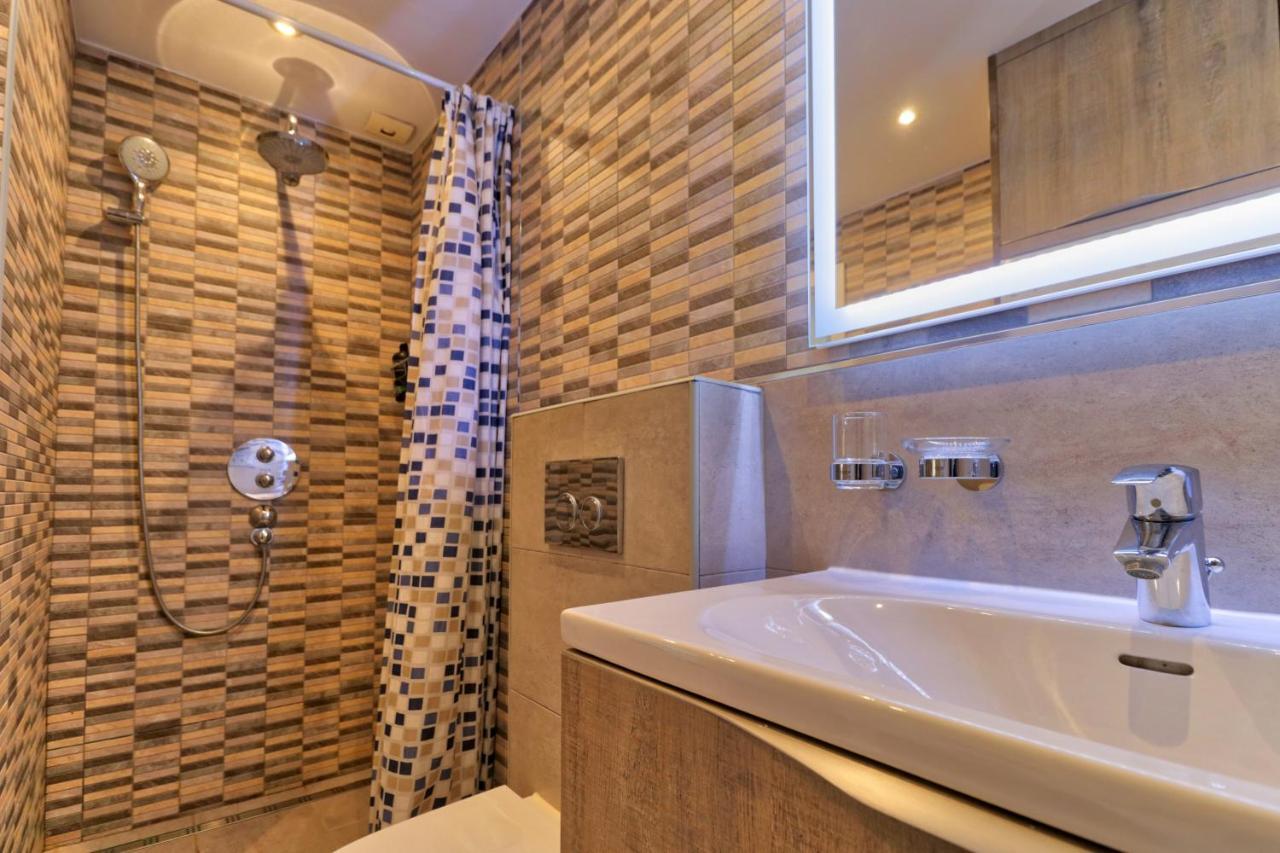 Cedro, Reserva Del Higueron Apartment