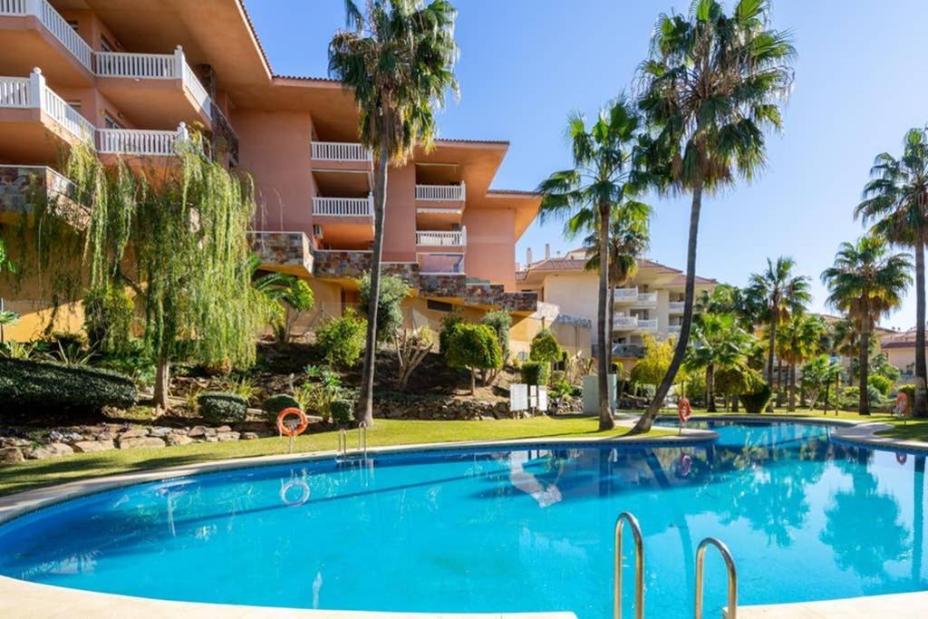 Lovely Seaview In El Higueron By Costarentals - Ref 106 Benalmádena