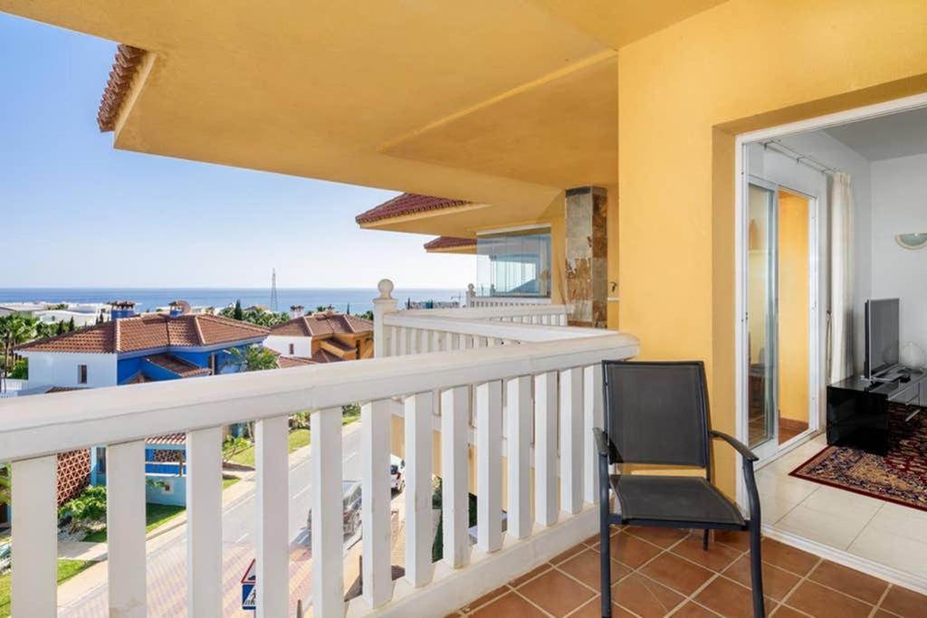 Lovely Seaview In El Higueron By Costarentals - Ref 106 Apartamento *