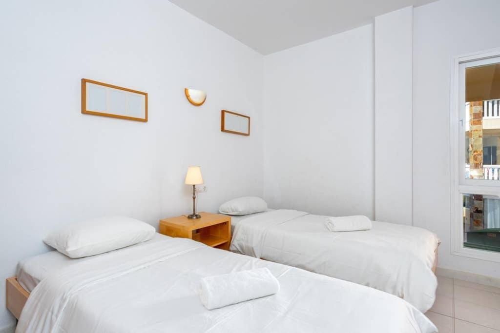Apartment Lovely Seaview In El Higueron By Costarentals - Ref 106 Benalmadena