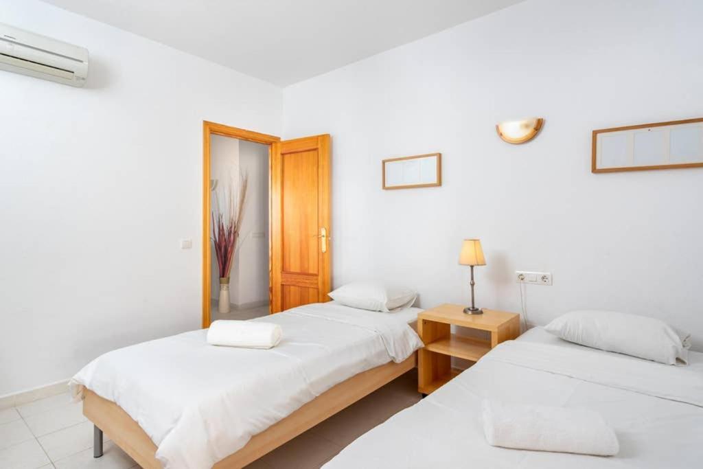 Lovely Seaview In El Higueron By Costarentals - Ref 106 Apartamento Benalmádena