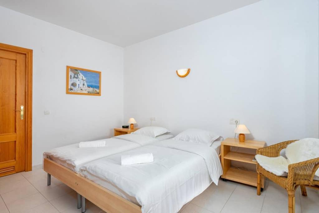 Apartamento Lovely Seaview In El Higueron By Costarentals - Ref 106 Benalmádena