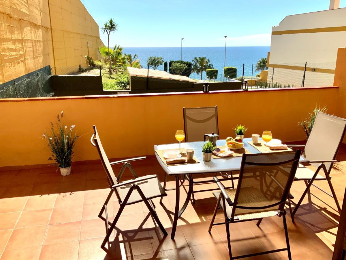 De 2 Dormitorios, Gran Terraza, Vistas Al Mar Cerca Playa Carvajal
