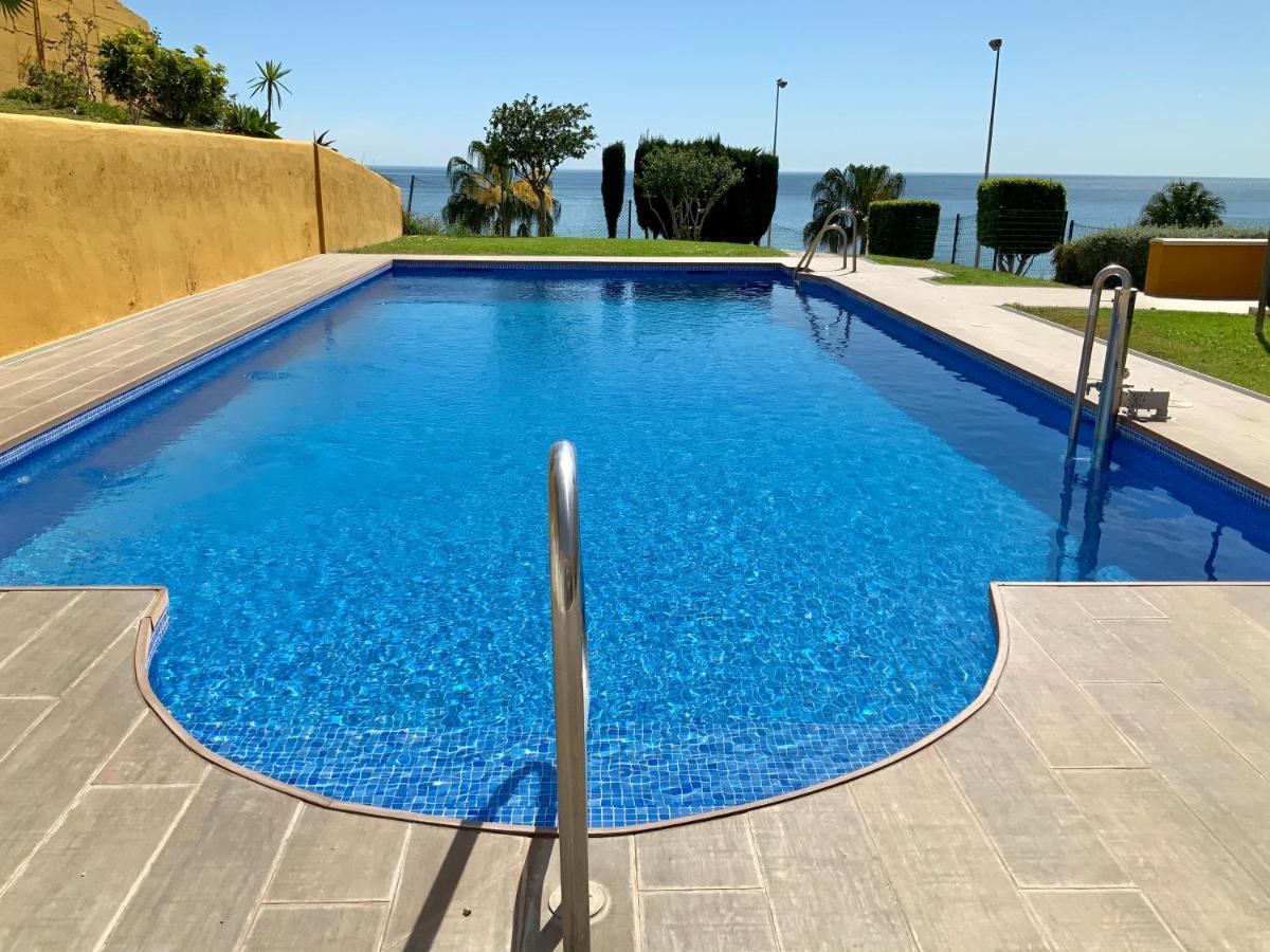 Apartment De 2 Dormitorios, Gran Terraza, Vistas Al Mar Cerca Playa Carvajal Benalmadena