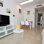 Apartamentos Ana Junto A La Playa