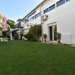 El Parque Suite