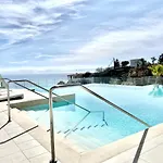 Stupa Hills - Superb Luxury Apartment Sea Views