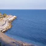 Amazing Apartment In Benalmdena Costa With 1 Bedrooms, Wifi And Outdoor Swimming Pool