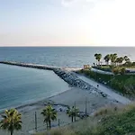 Amazing Apartment In Benalmdena Costa With 1 Bedrooms, Wifi And Outdoor Swimming Pool
