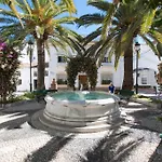 Apartamentos La Fonda