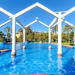 Homeforguest Beautiful Apartment With Sea Views In Benal Beach, Benalmadena