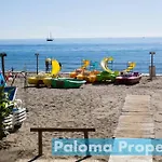 Aloha Playa Apartment With Sea Views In Front Of The Beach