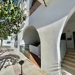 Lafrenchtouch - Centrico Con Piscina Junto Al Tren