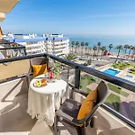 797 Holiday Rentals - Renovado Apartamento Con Hermosas Vistas