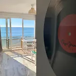 Malibu - “Vive En La Playa” “Live On The Beach”