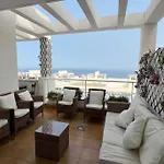 Vistas Mar Y Montana