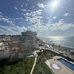 Apto Vistas Al Mar A 1 Min De La Playa Benalmadena