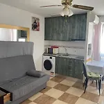 Piso Estudio